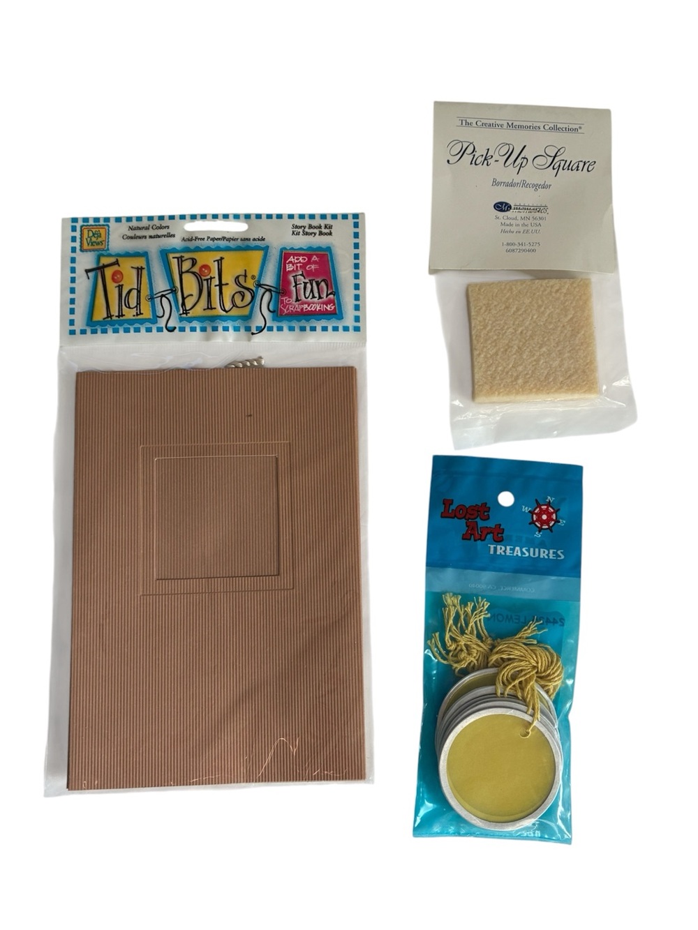 VINTAGE SCRAPBOOK SUPPLIES BUNDLE DIE CUT STORY BOOK KIT BORRADOR CRAFT TAGS